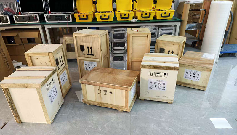 精益求精,使命必達(dá):雷科電力高標(biāo)準(zhǔn)完成串激工頻耐壓實(shí)驗(yàn)裝置發(fā)貨任務(wù)